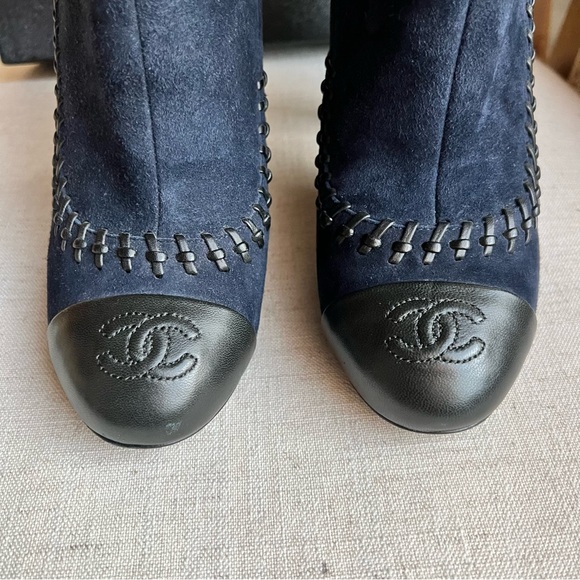 CHANEL Mark Suede Ankle Boots | G30104 | Navy & Black | Size 37 - Picture 9 of 10
